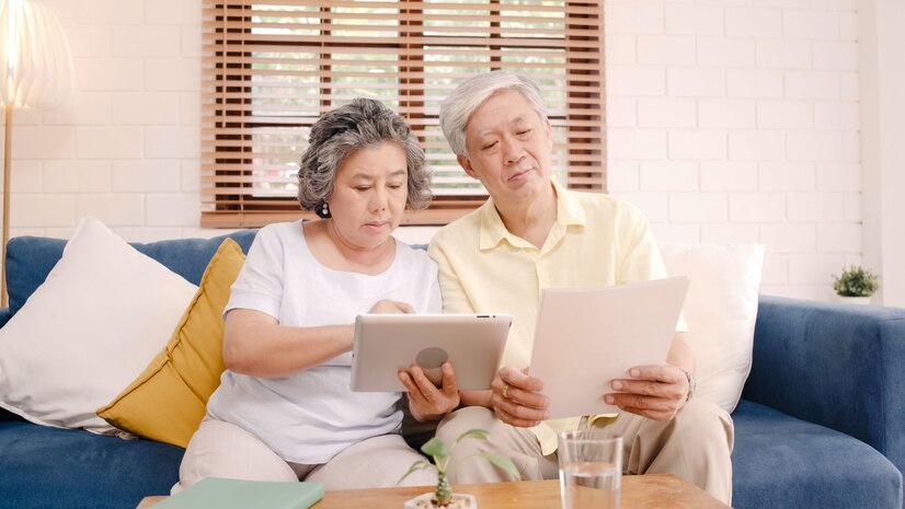Người già có thể bị cả viễn thị và lão thị