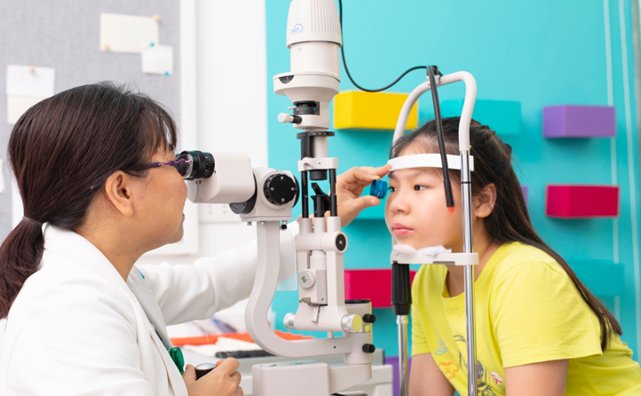 Mẹo để trẻ hứng thú với bài tập mắt chữa nhược thị