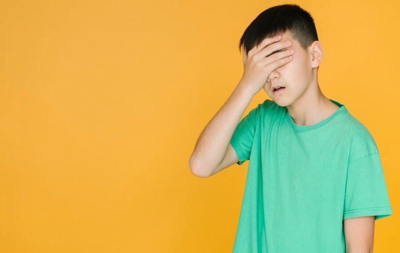 Khi nào cần điều trị loạn thị?