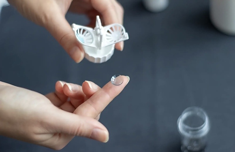 Bảo quản kính Ortho-K đúng cách