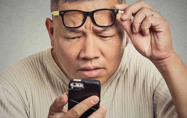 Mắt cận 7 độ khiến thị lực suy giảm nghiêm trọng