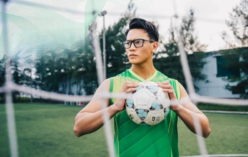 Gọng kính nylon phù hợp với những người tham gia các hoạt động thể thao