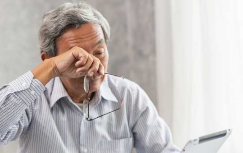 Viễn thị ở người già là gì?