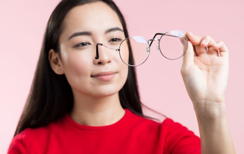Mắt cận 5 độ có nặng không?