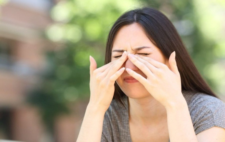 Lưu ý tránh dụi mắt sau phẫu thuật